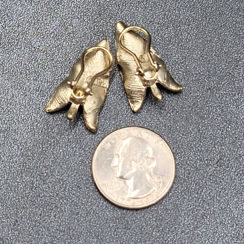 Vintage BSK Clip on Earrings Light Gold tone Climber Textured Leaves 1"