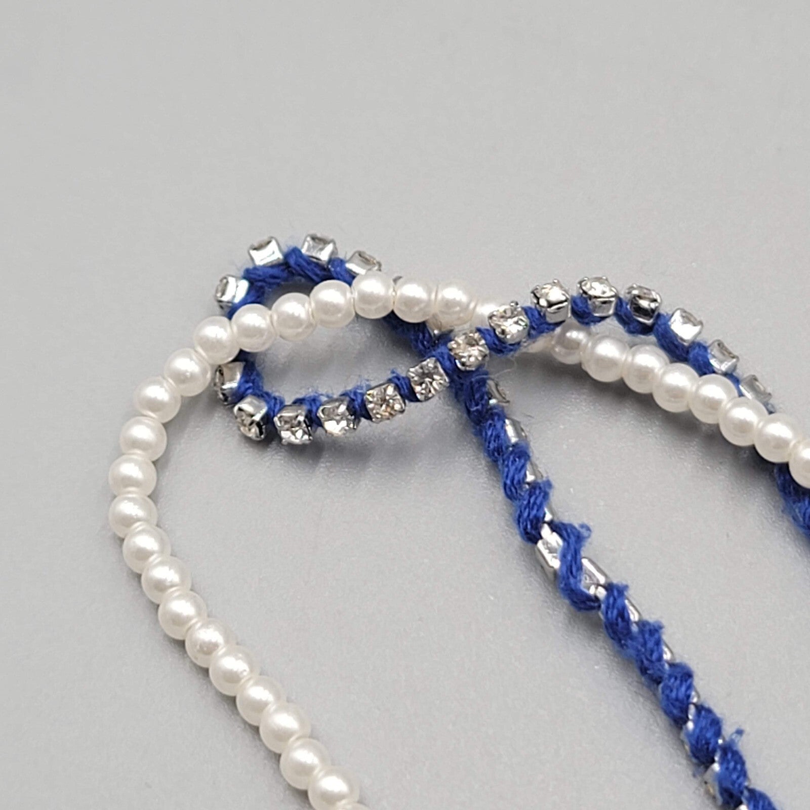 Ann Taylor Bracelet Blue White Bead Silver tone Rhinestone 6.5" - 7" - 7.5" Adj
