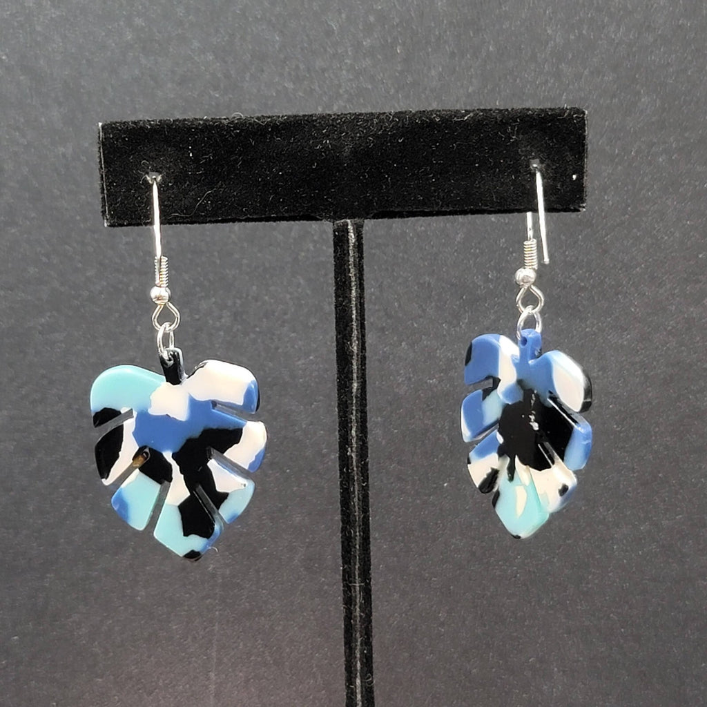 Pierced Earrings Blue White Black Resin Palm Leaf Dangle 1.25"