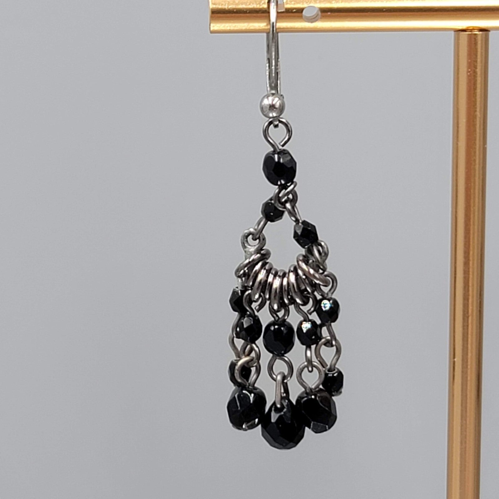 Chandelier Black Bead Pierced Earrings Silver tone Dangle 1.5"