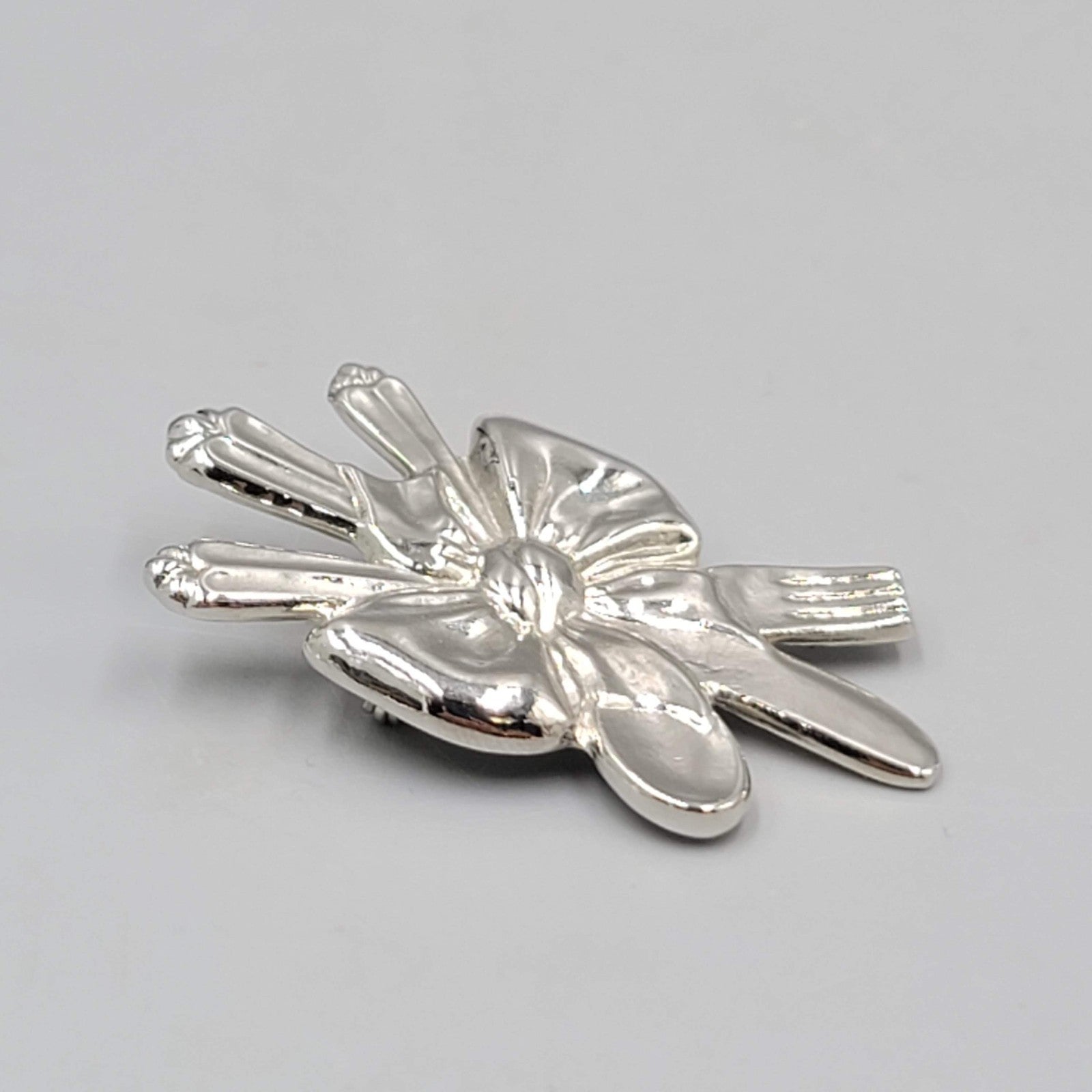 Vintage Oneida Flatware Brooch Silver tone Fork Spoon Knife Bow 2"