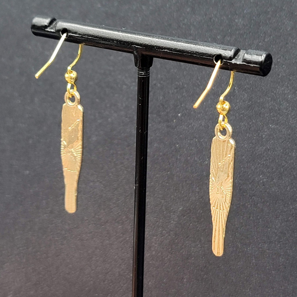 Nurse Thermometer Pierced Earrings Red White Enamel Gold tone Dangle 1 1/8"