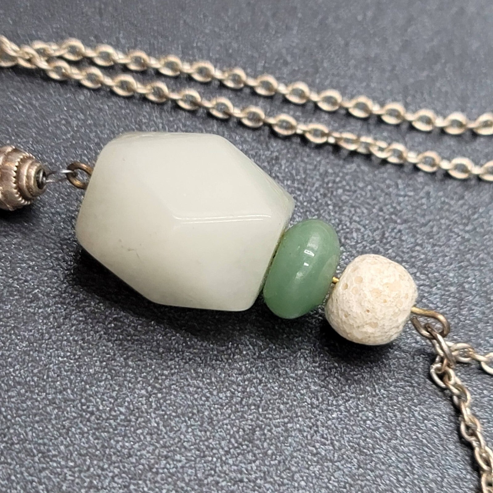Jadeite Bead Pendant Tassel Necklace Silver tone Chain 20"-23"