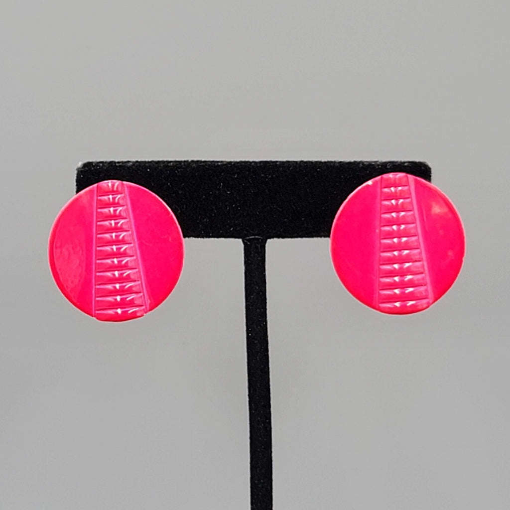 Vintage Hot Pink Enamel Pierced Earrings Embossed Round Drop 1"