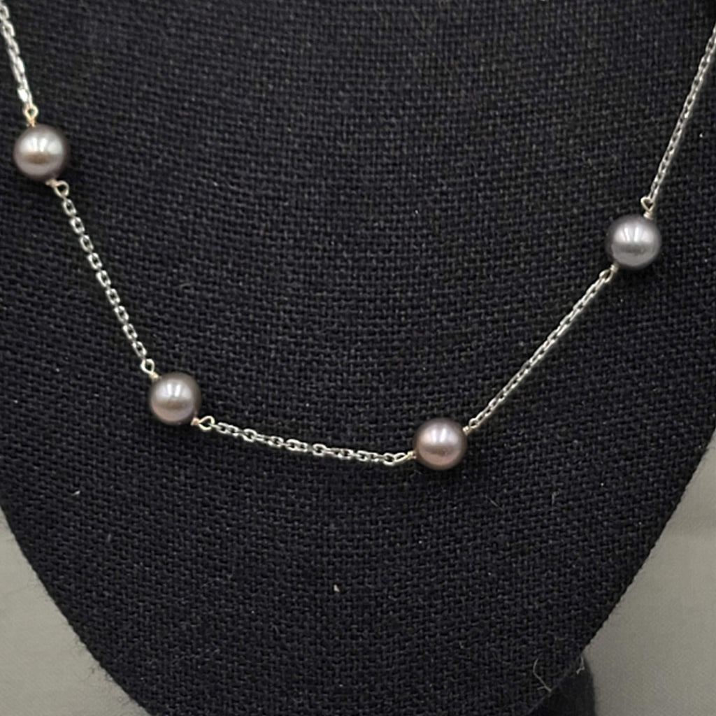 14K White Gold 5mm Tahitian Peacock Pearl Station Chain Necklace 17" long
