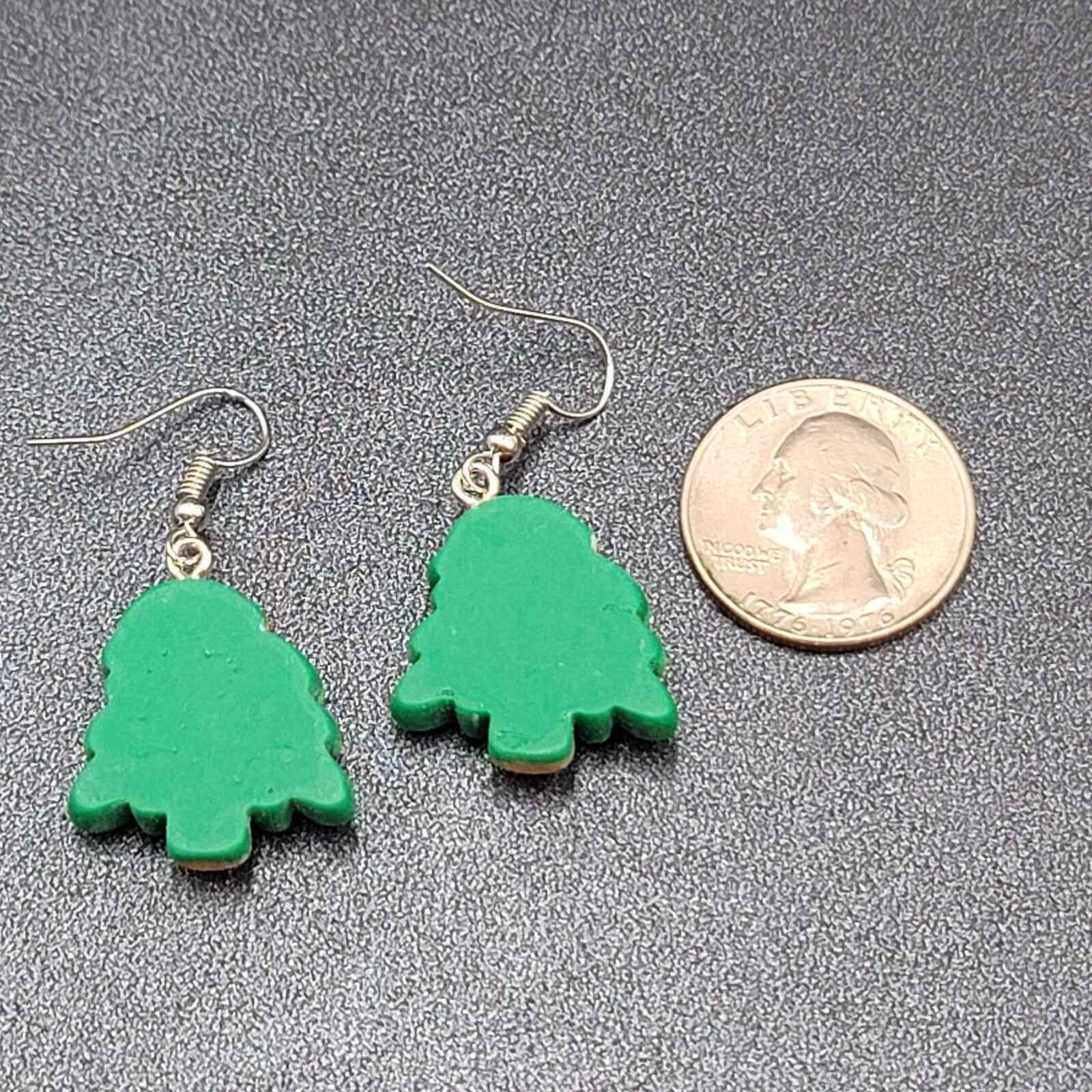 Christmas Tree Pierced Earrings Puffy 3D Dangle 1 1/8"