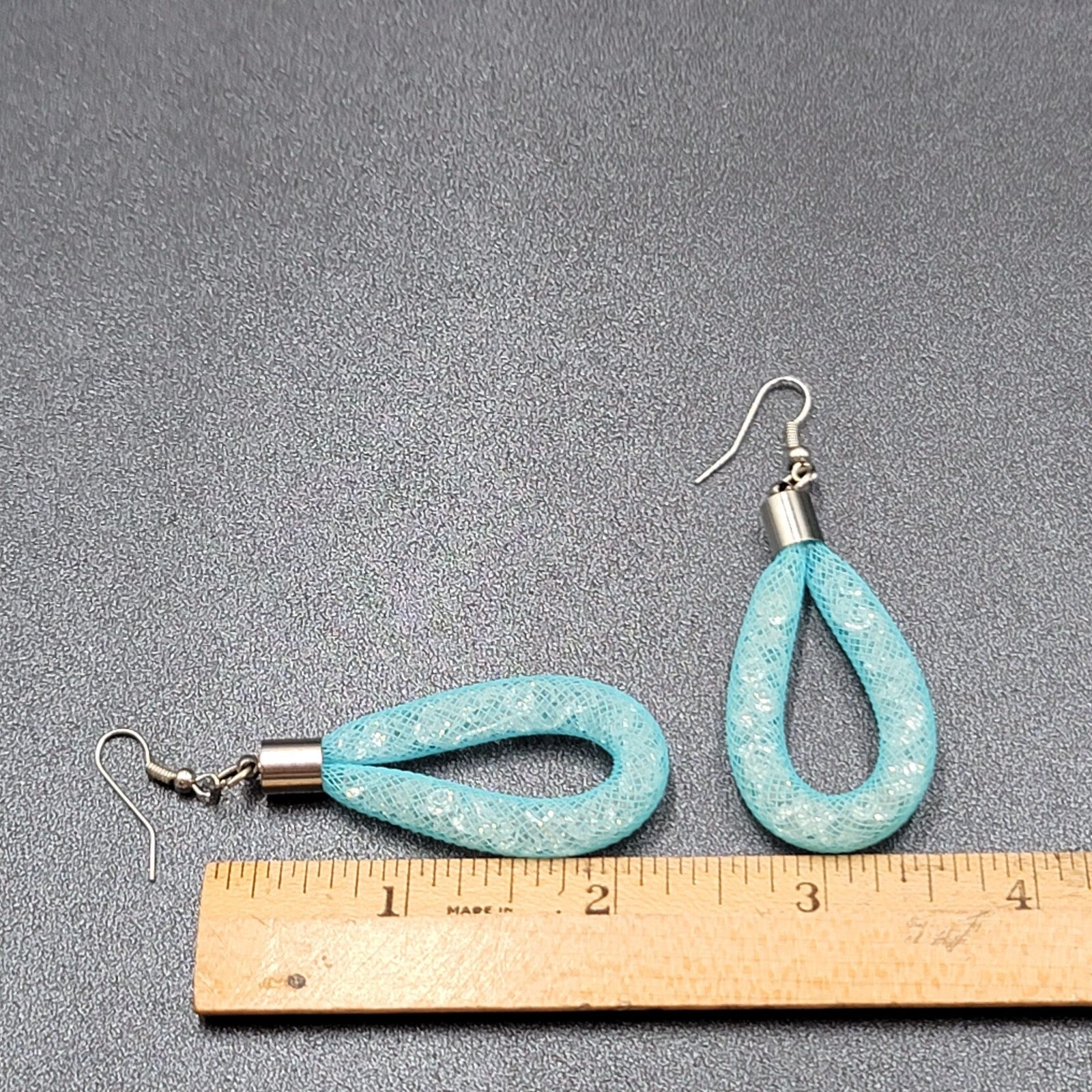 Pierced Earrings Silver tone Blue Knit Acrylic Crystals Dangle 2.25"
