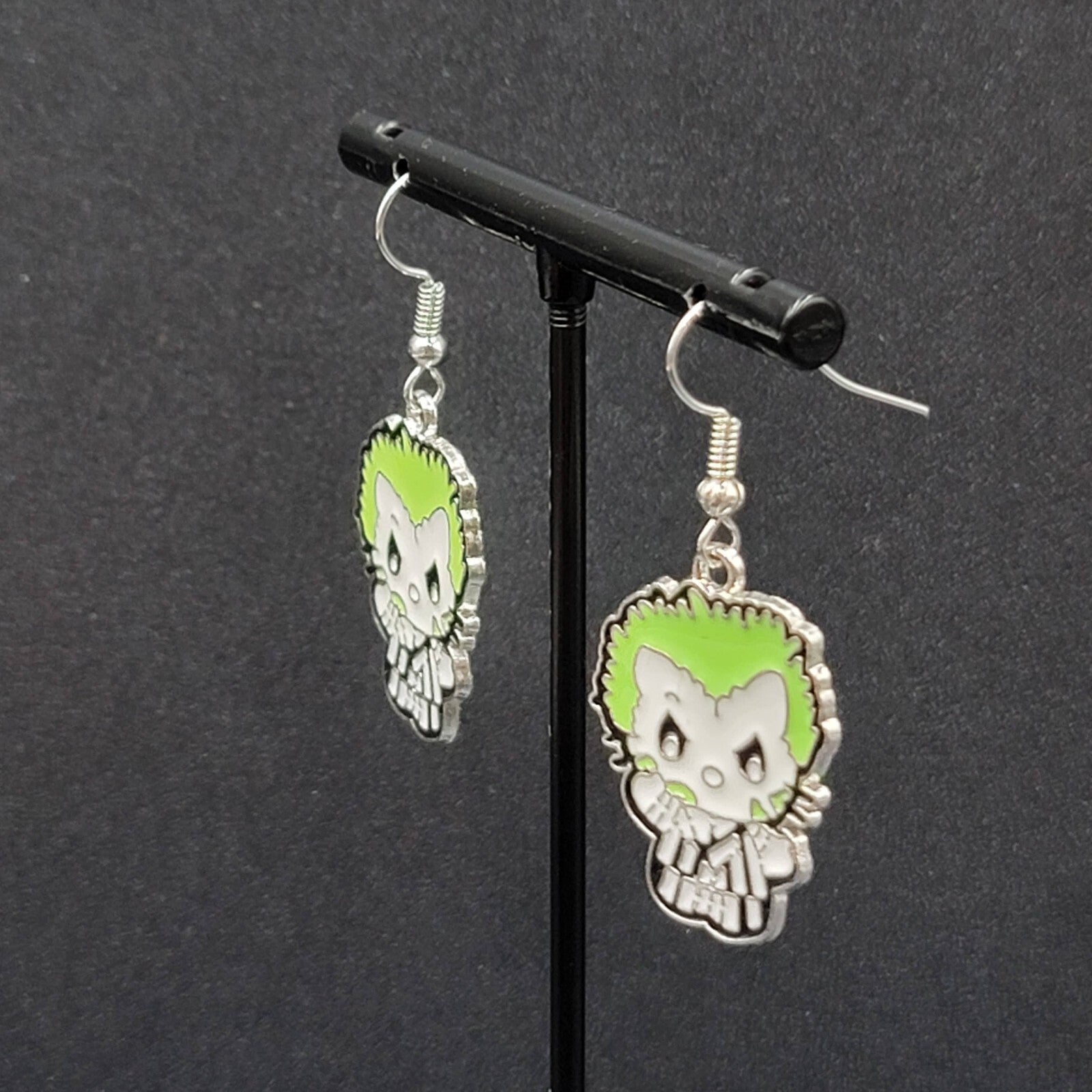 Beetlejuice Pierced Earrings Enamel Silver tone Horror Movie Dangle 1.25" FS