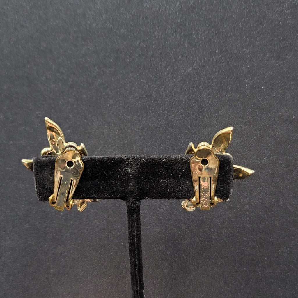 Vintage Clip on Earrings Gold tone Flower Leaves Climbers 1 3/8"