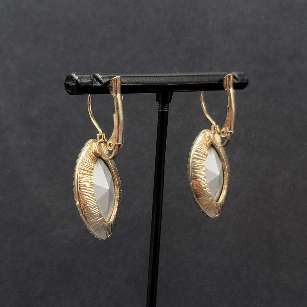 Pierced Earrings Gold tone Glass Faceted Marquis Dangle 1"
