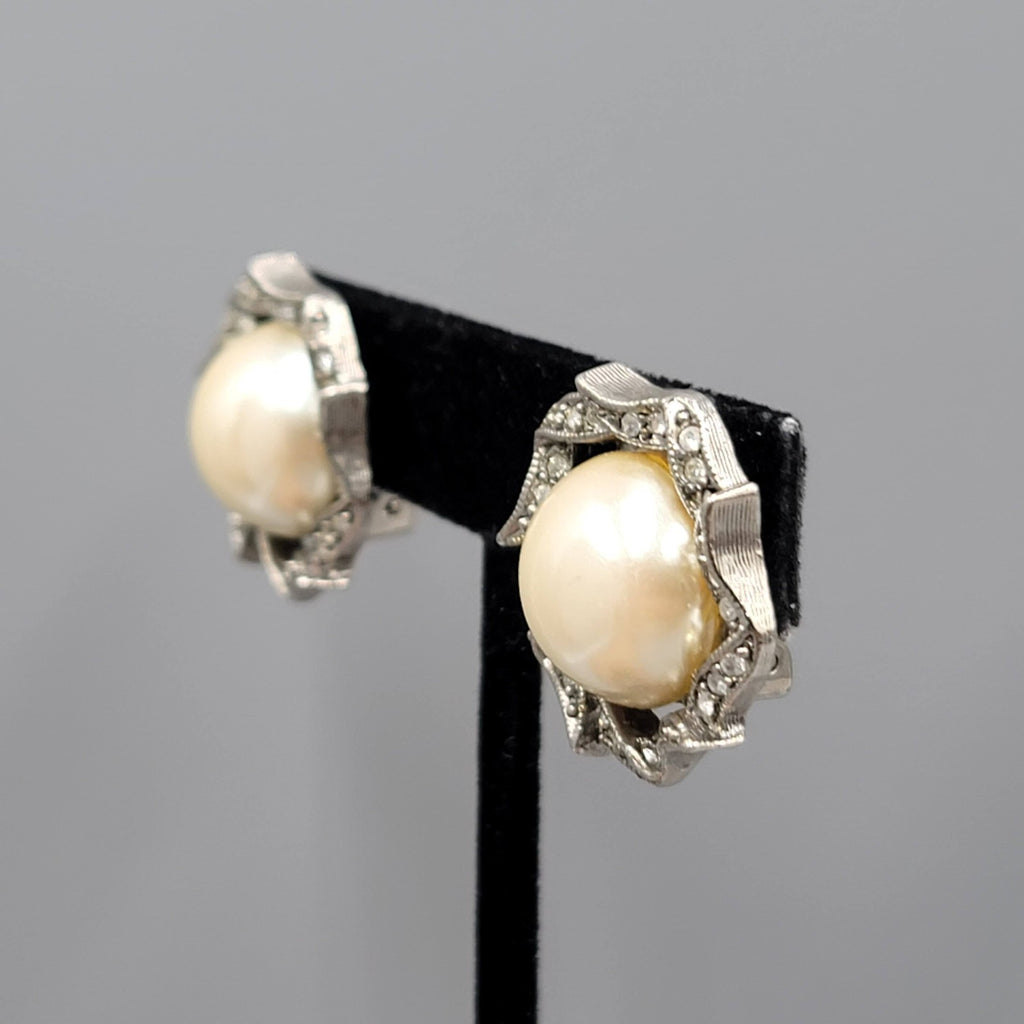 Vintage Pearlescent Cabochon Clip on Earrings Rhinestone Wreath Silver tone 1 in