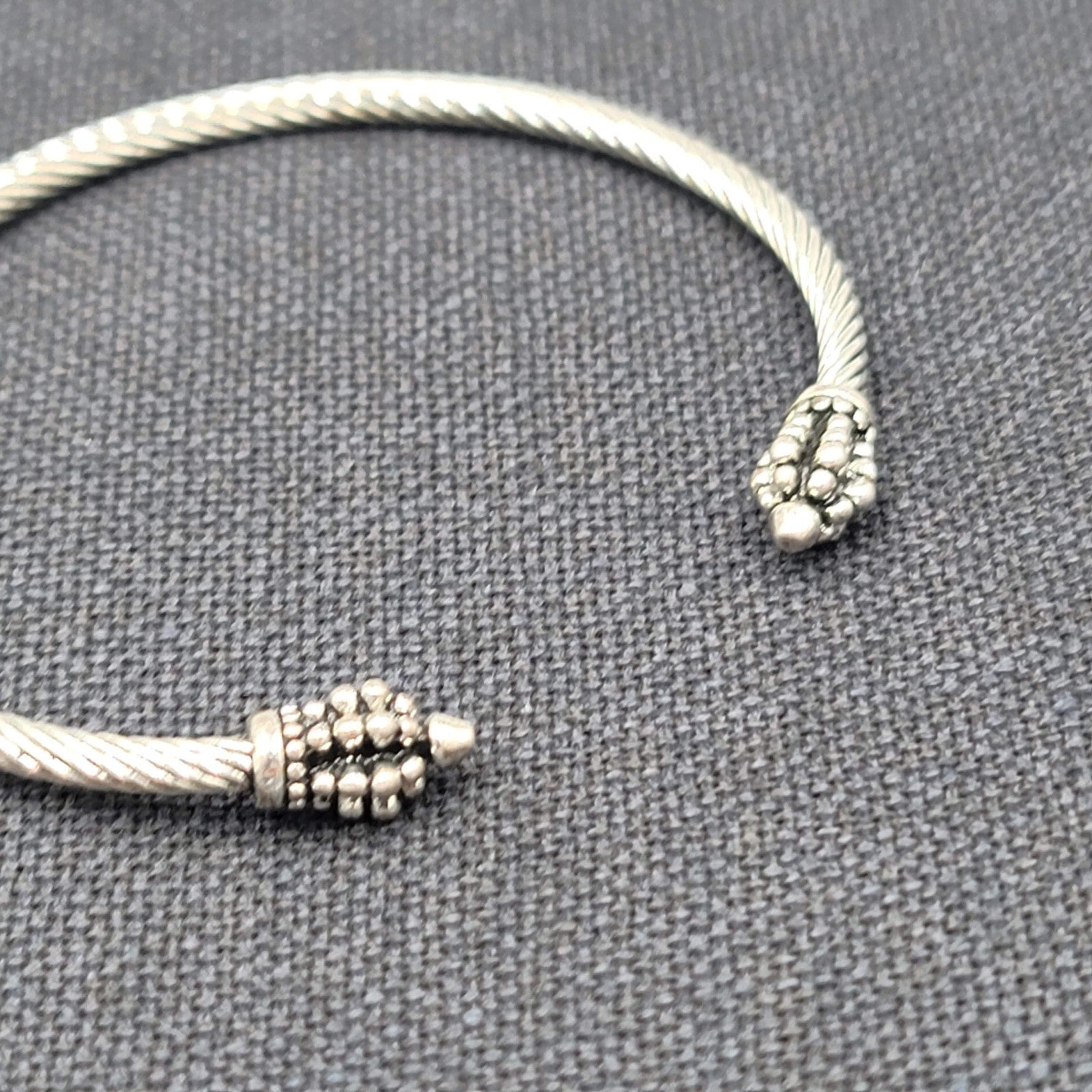 Twist Silver tone Cuff Slide Charm Bracelet Silver tone 7.75 in