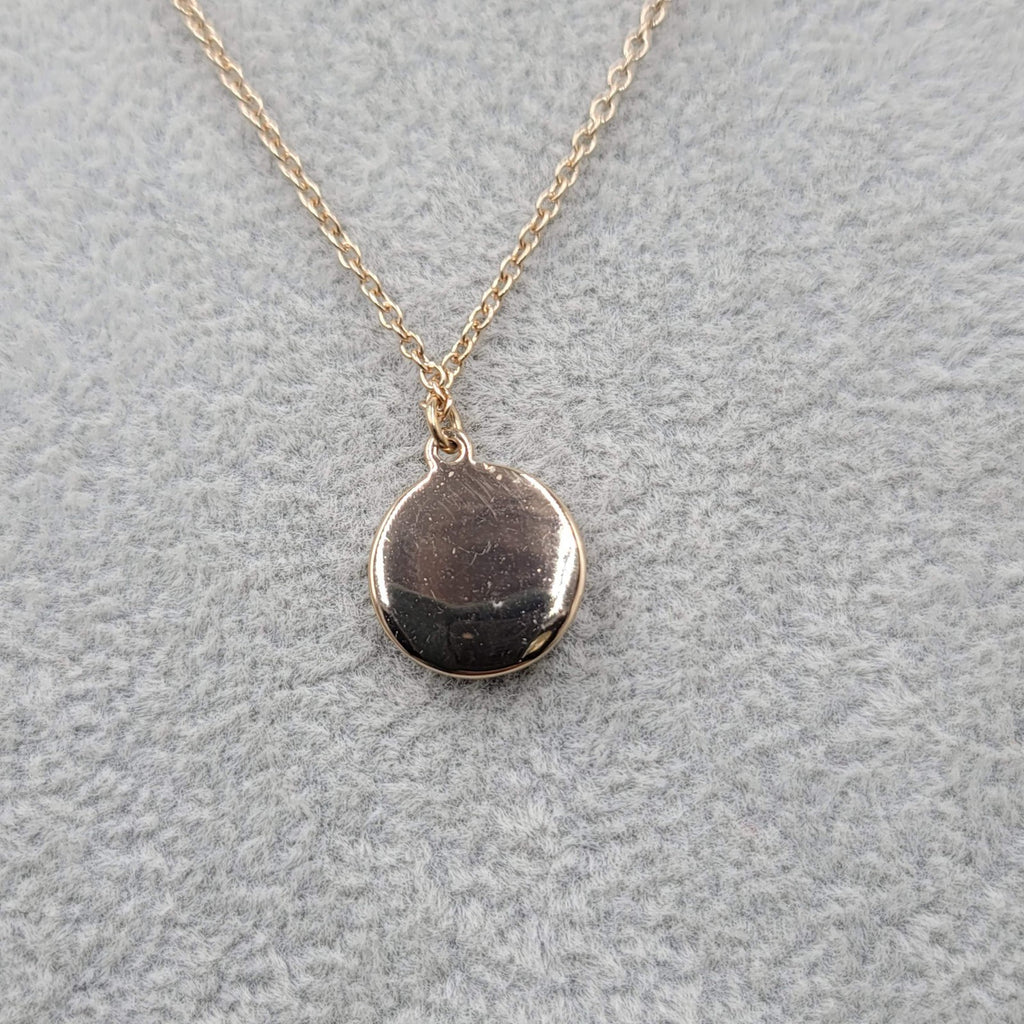 Scorpio Zodiac Necklace Mother of Pearl Gold tone Pendant 18" 20" 22"