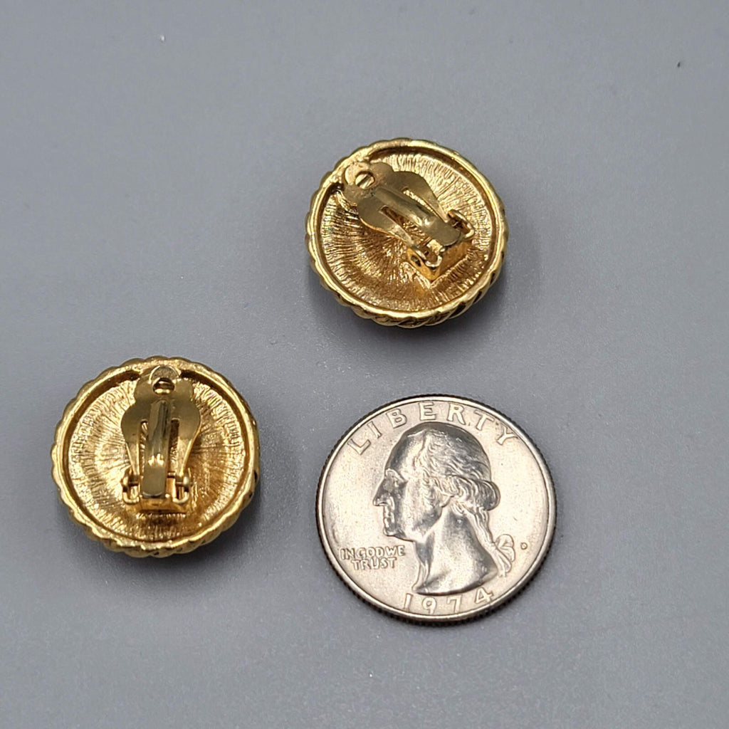 Vintage Orange White Faceted Gold tone Clip on Earrings Round 3/4"