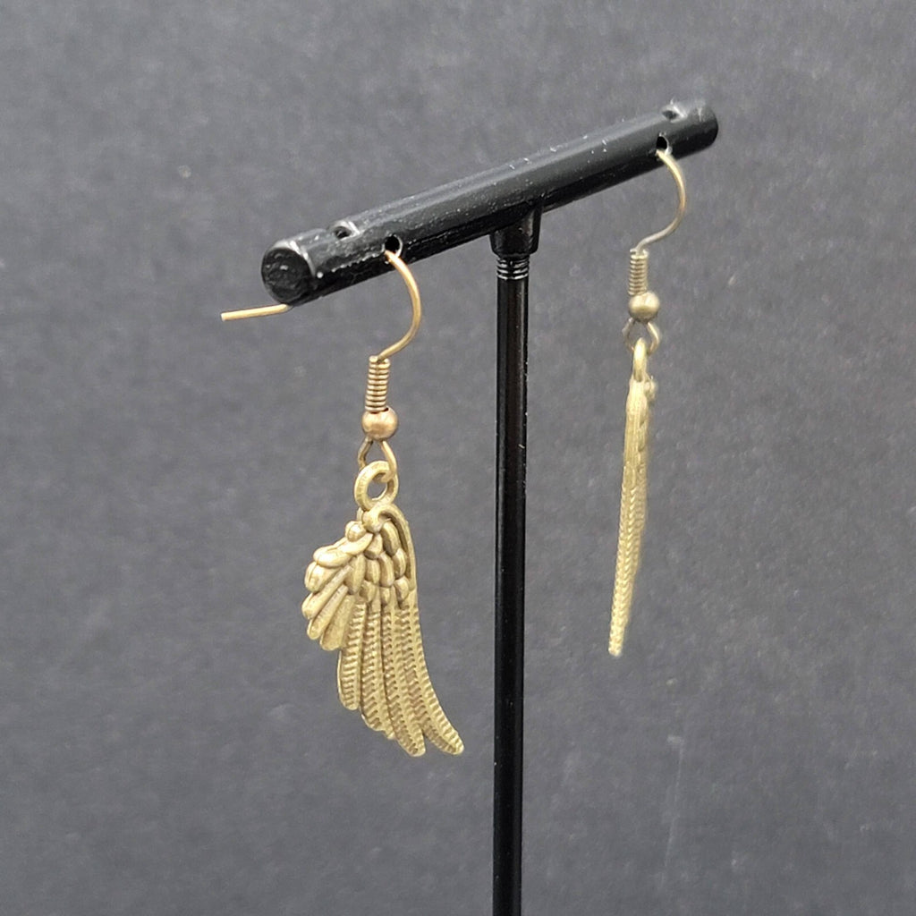 Feather Wings Pierced Earrings Bronze tone Metal Embossed Dangle 1 1/8"