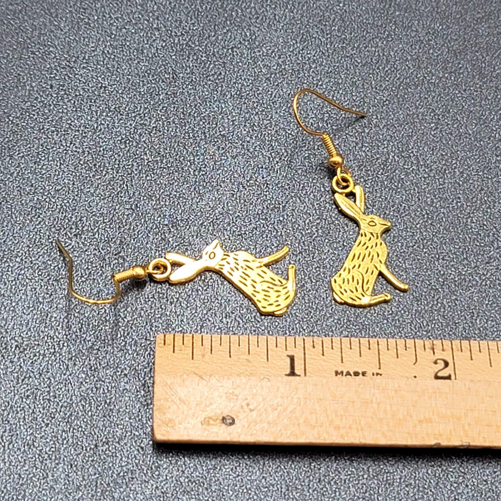 Jack Rabbit Pierced Earrings Dangle Gold tone 1"