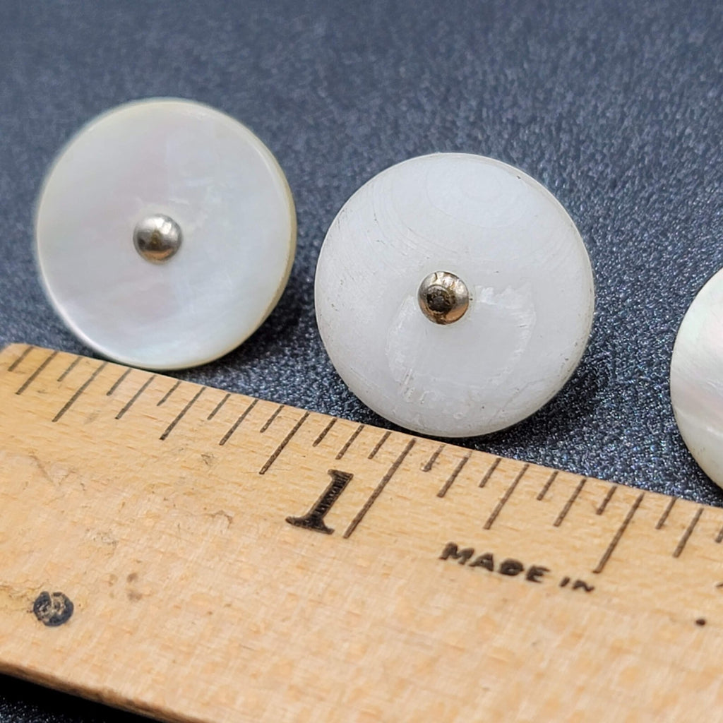 Vintage Mother Of Pearl Buttons Lot of 4  1/2"