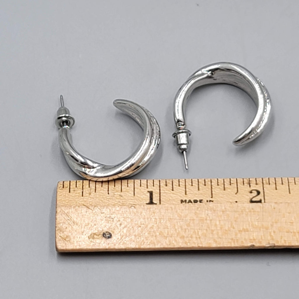Twist Hoops Pierced Earrings Silver tone Dangle 1"