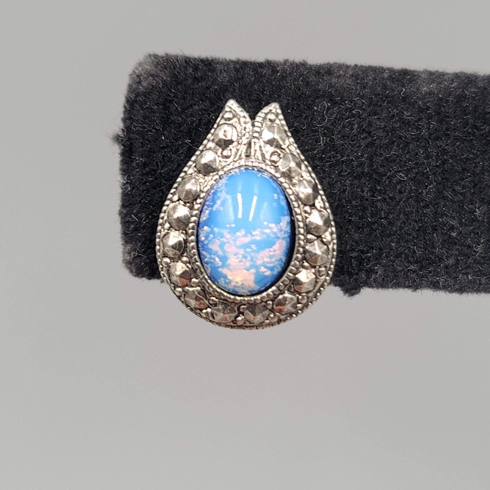 Vintage Clip on Earrings Silver tone Faux Glass Opal Drop 5/8"