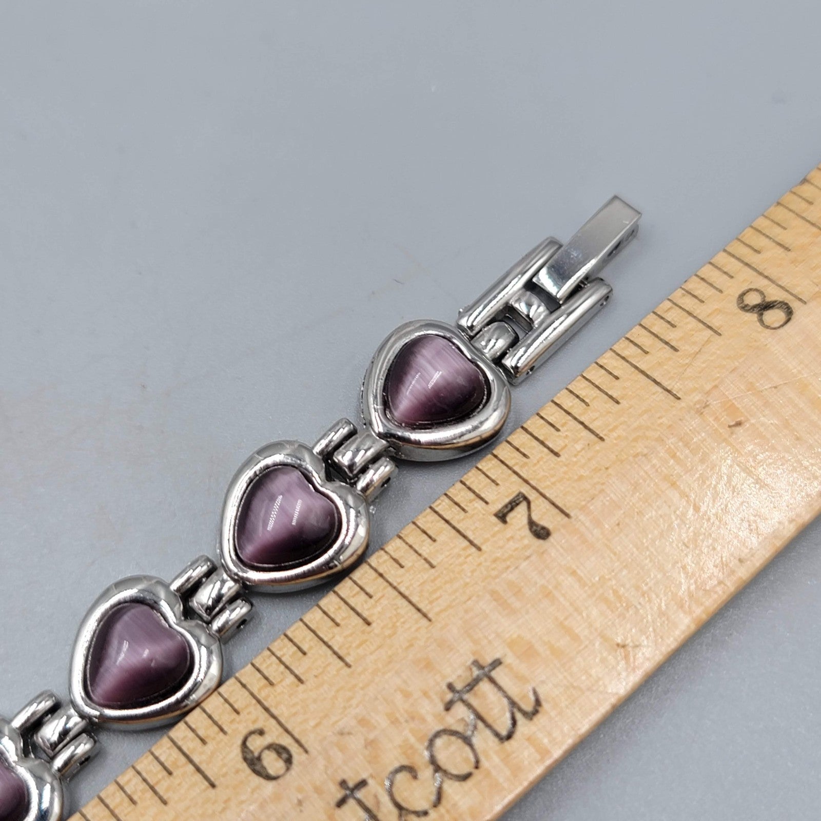 Purple Cats Eye Heart Bracelet Silver tone 7.25 in