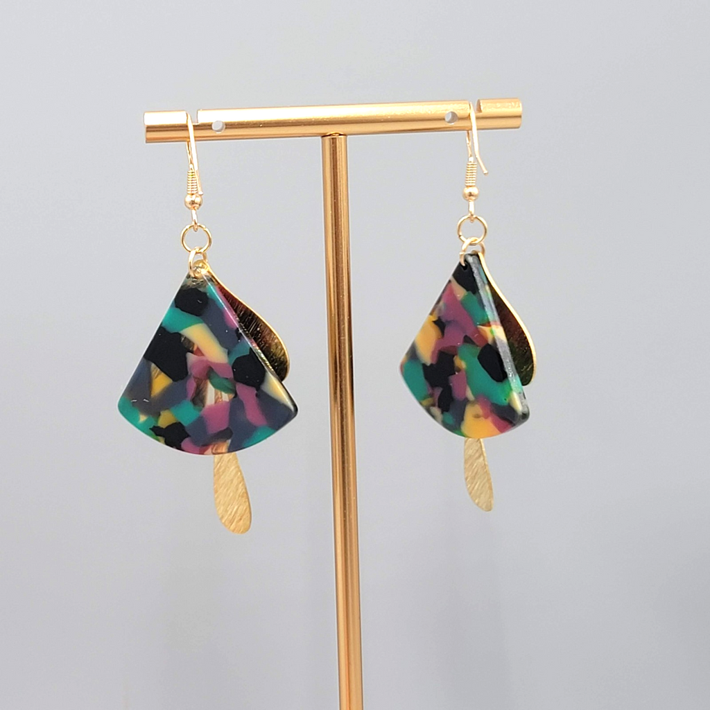 Pierced Earrings Gold tone Dangle Multicolor Acrylic 1.75"