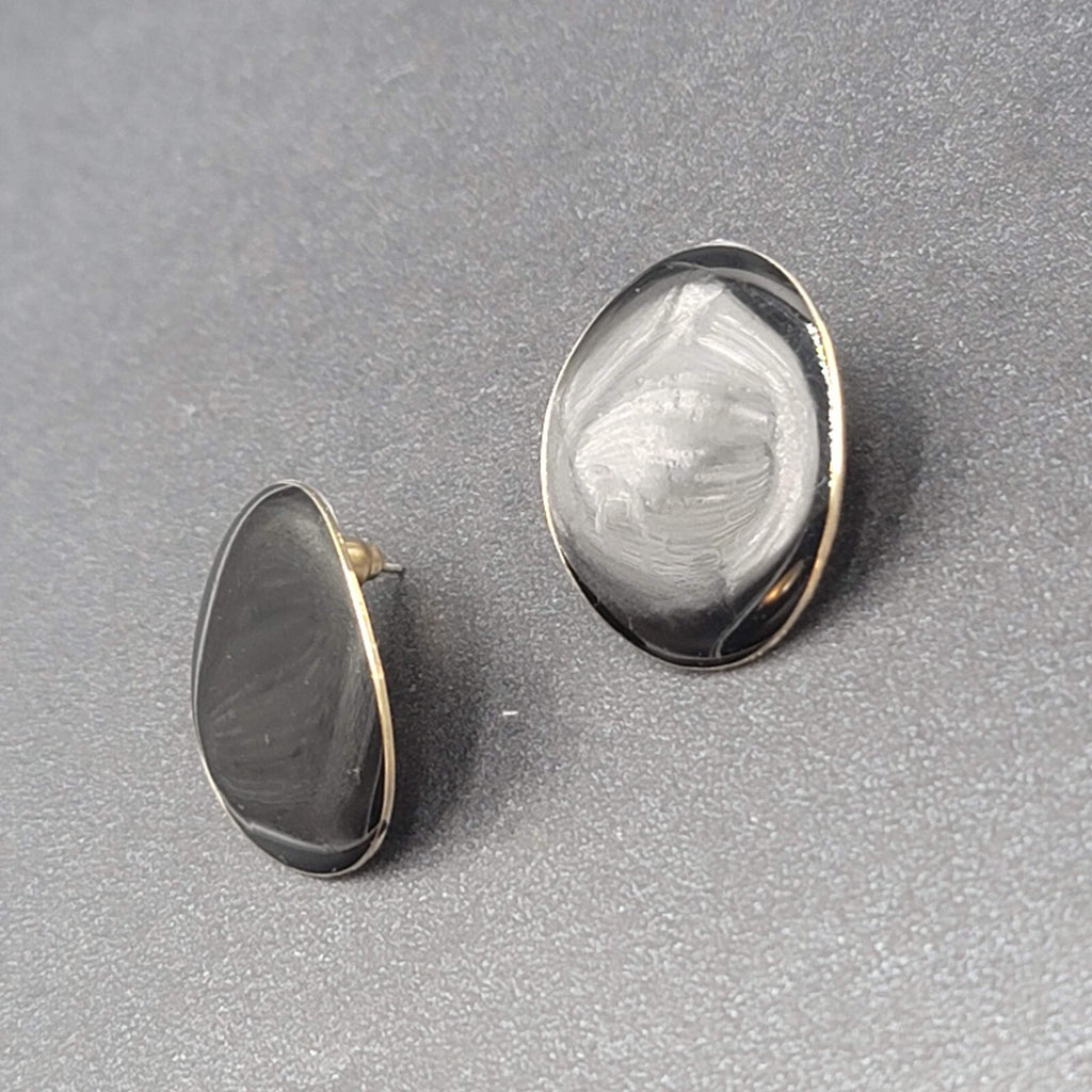 Vintage Pierced EarringsGold tone Black Enamel Drop 1"