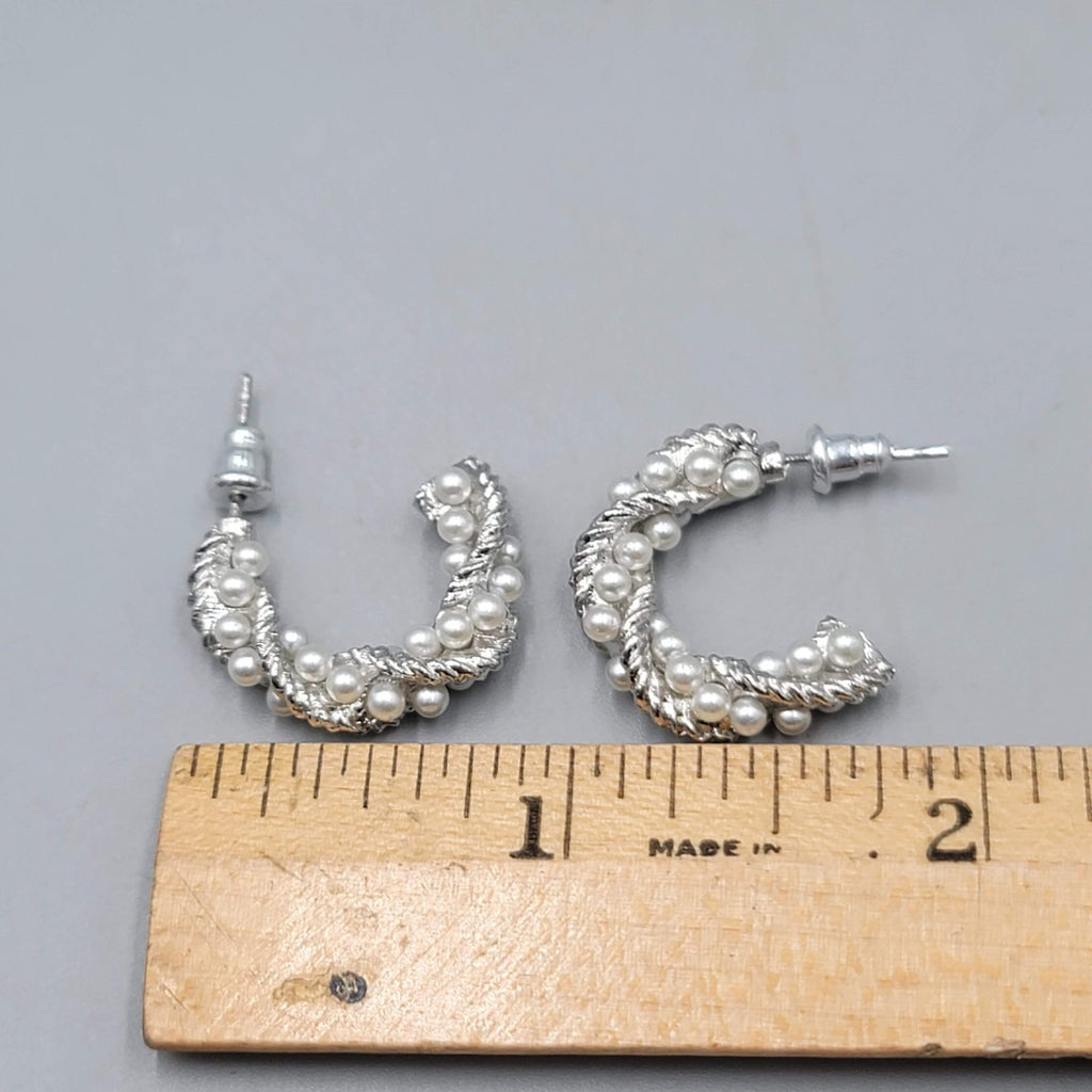 Twist Hoop Pierced Earrings White Bead Silver tone 7/8 in