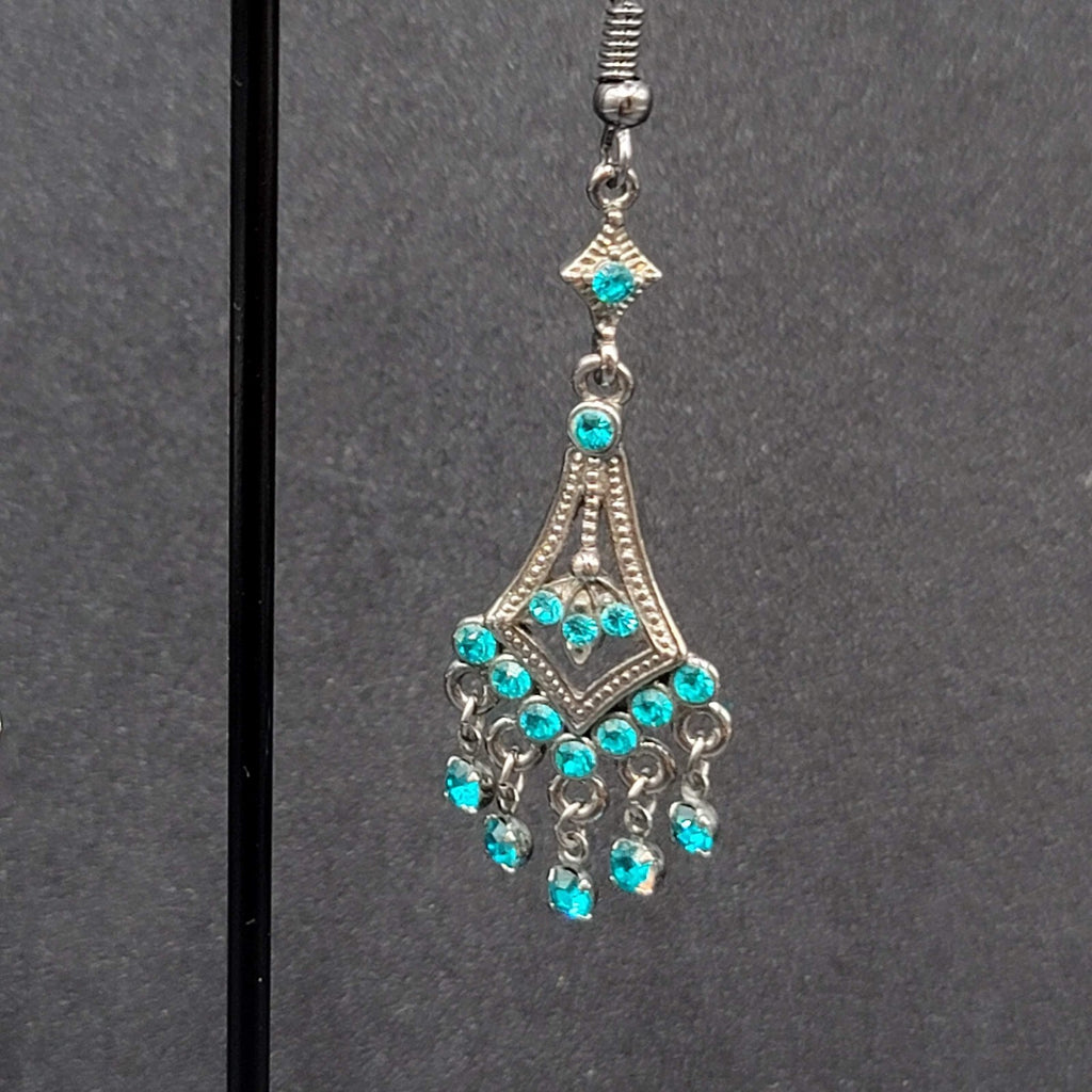 Pierced Earrings Black Metal Bright Blue Rhinestone Dangle Chandelier 1.75"