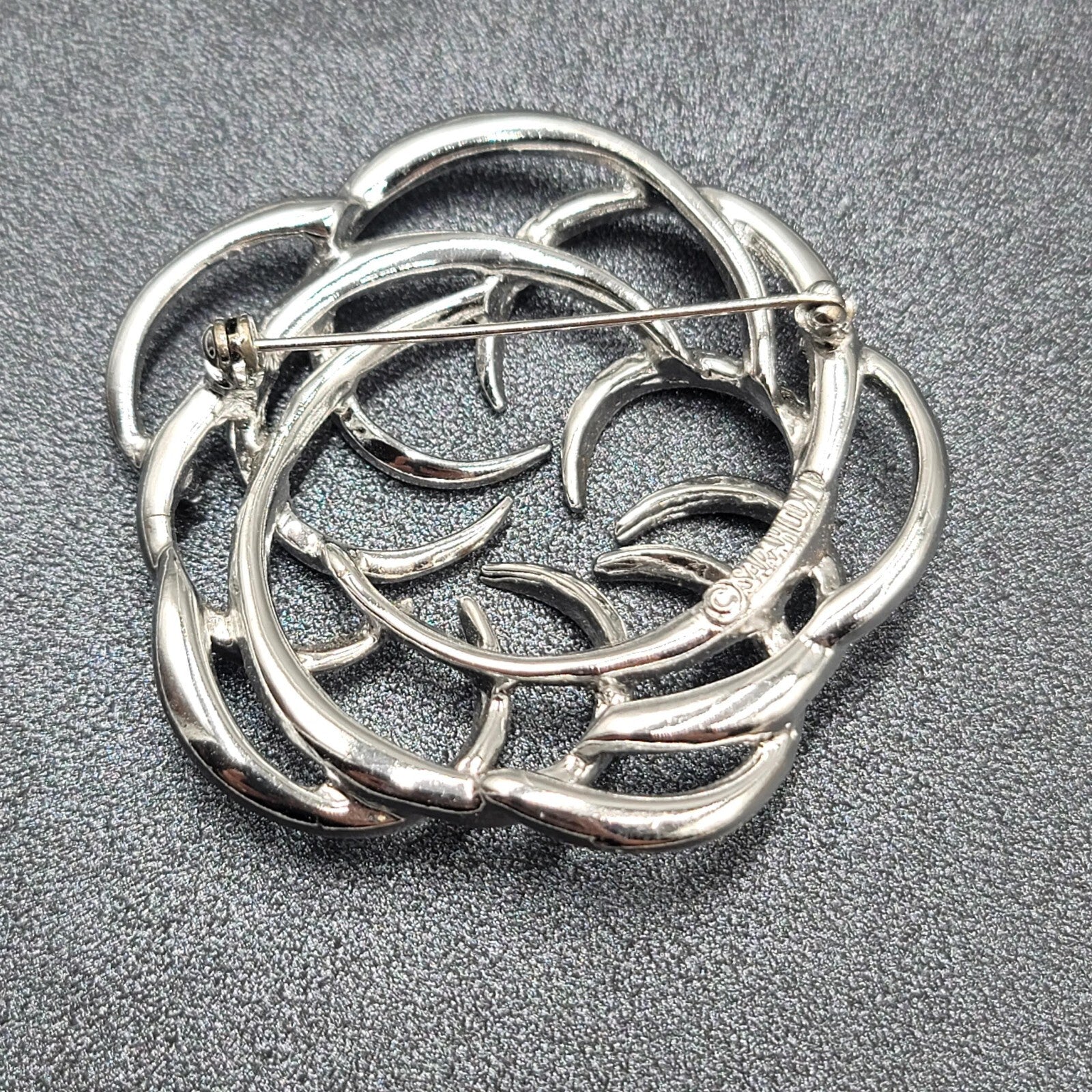 Vintage Sarah Coventry Brooch Silver Tone Circle Fashion Pin MCM 2"
