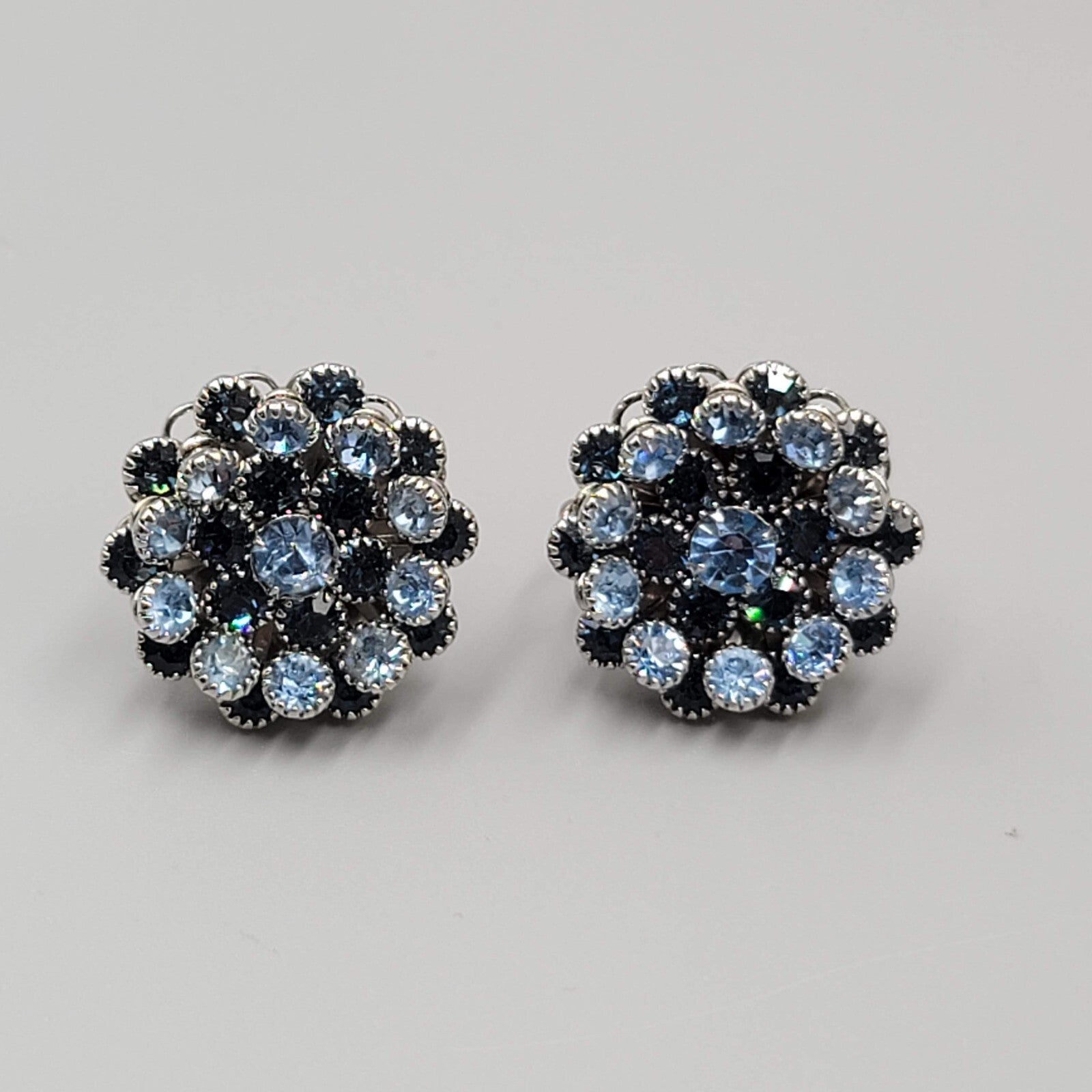 Vintage Blue Rhinestone Clip on Earrings Silver tone Screw Back Round 7/8"