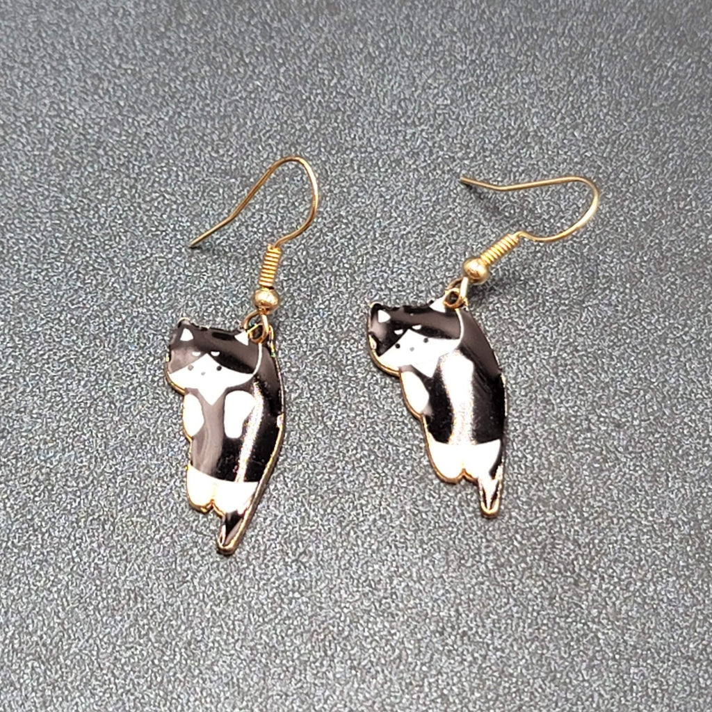 Kitty Cat Pierced Earrings Gold tone Black White Tuxedo Kitten Hanging Dangle 1"