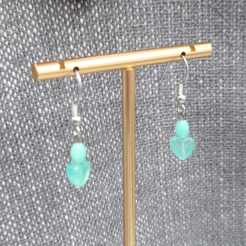 Aventurine Heart Bead Pierced Earrings Silver tone Dangle Dainty 5/8 in
