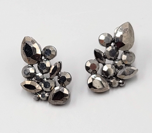 Black Rhinestone Drop Pierced Earrings Sparkly 1"