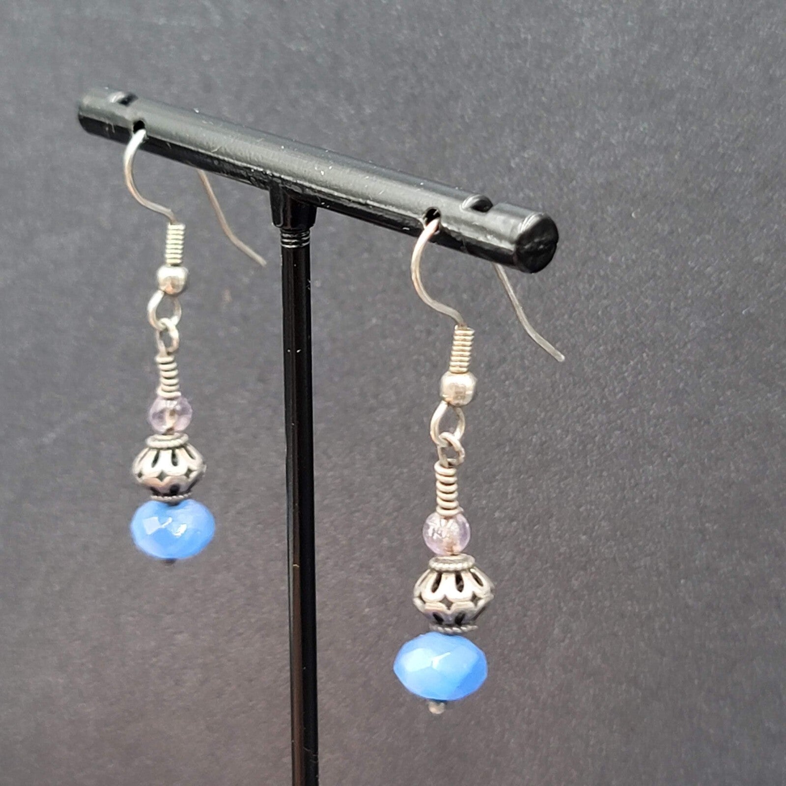 Pierced Earrings Silver tone Blue Glass Faceted Bead Dangle 1"