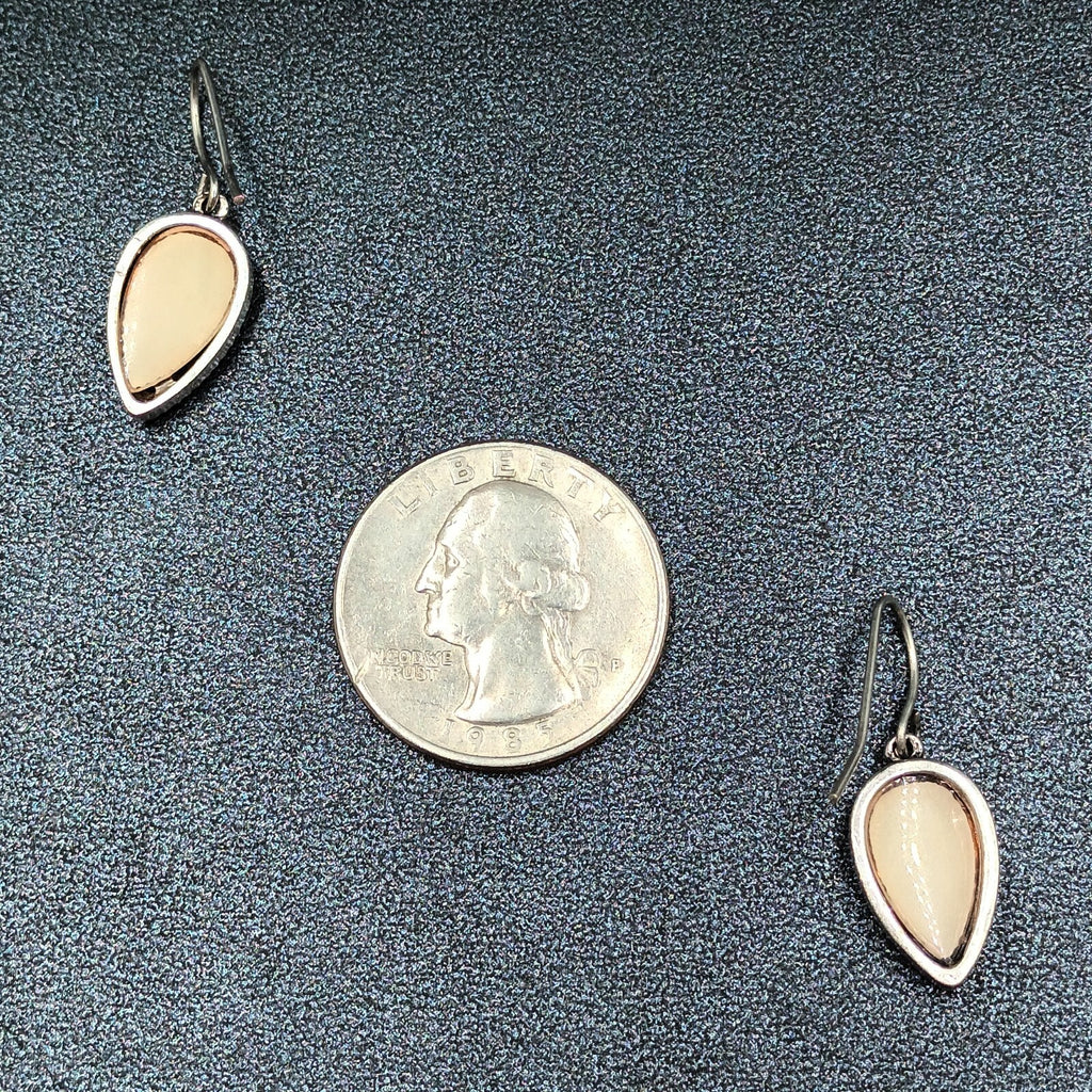 Pierced Earrings Silver tone Cream Acrylic Inverted Teardrop Dangle 3/4"