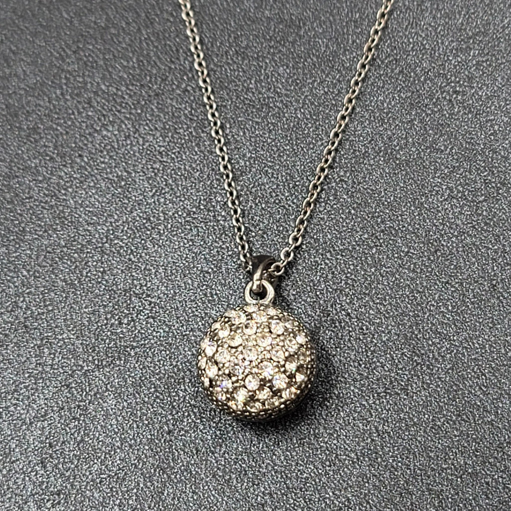 AEO American Eagle Outfitters Necklace Silvertone Long Chain Crystal Pendant 32"