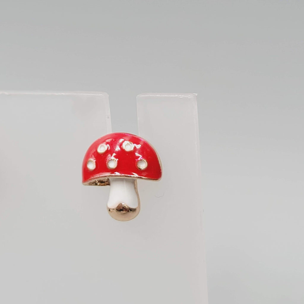 Mushroom Stud Pierced Earrings Enamel Red White Dots Gold tone 1/2"