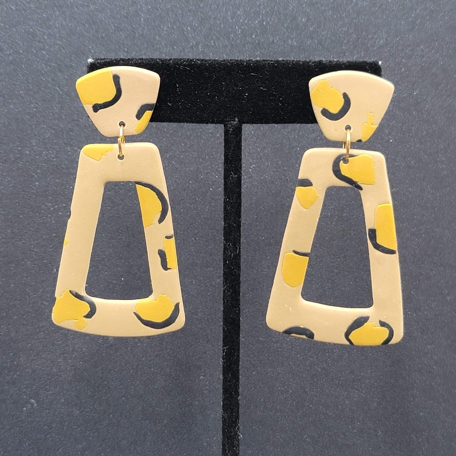 Pierced Earrings Beige Polymer Clay Yellow Black Statement Dangle 2 3/8"