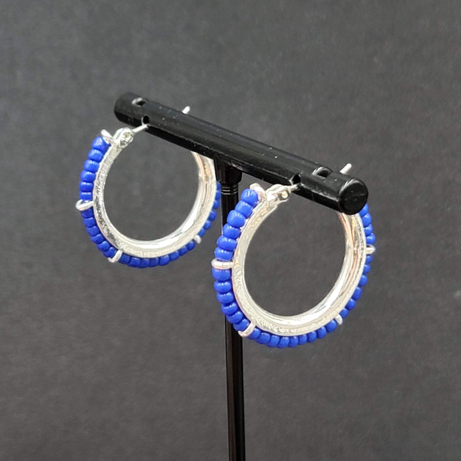 Pierced Earrings Silver tone Blue Seed Bead Hoops 1"