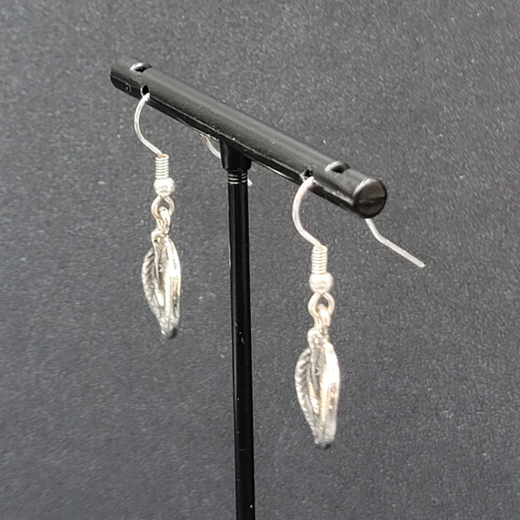 Pierced Earrings Silver tone Dangle Leaf Leaves 3/4"