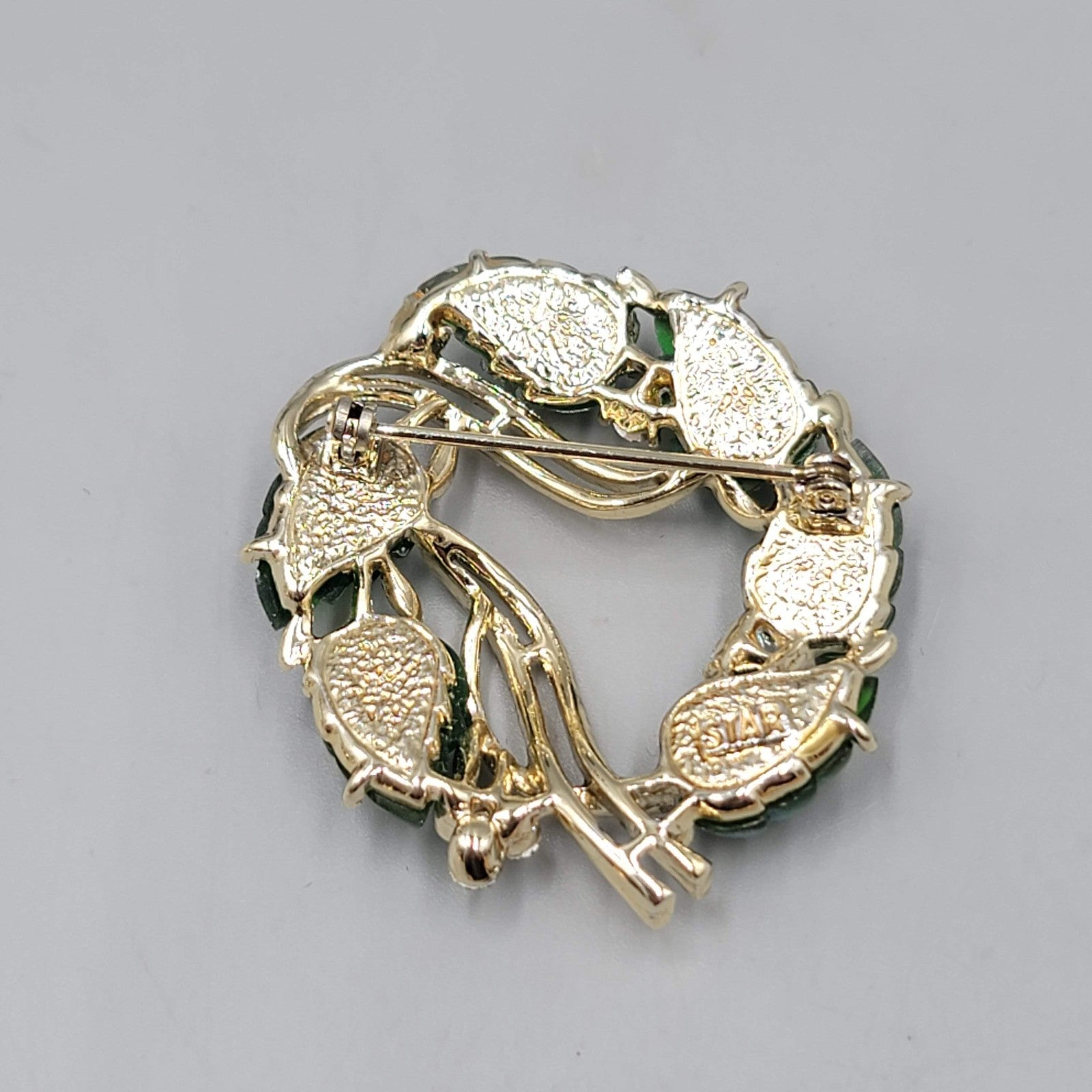 Vintage Molded Green Leaf Wreath Brooch AB Rhinestones Gold tone 1.75 in