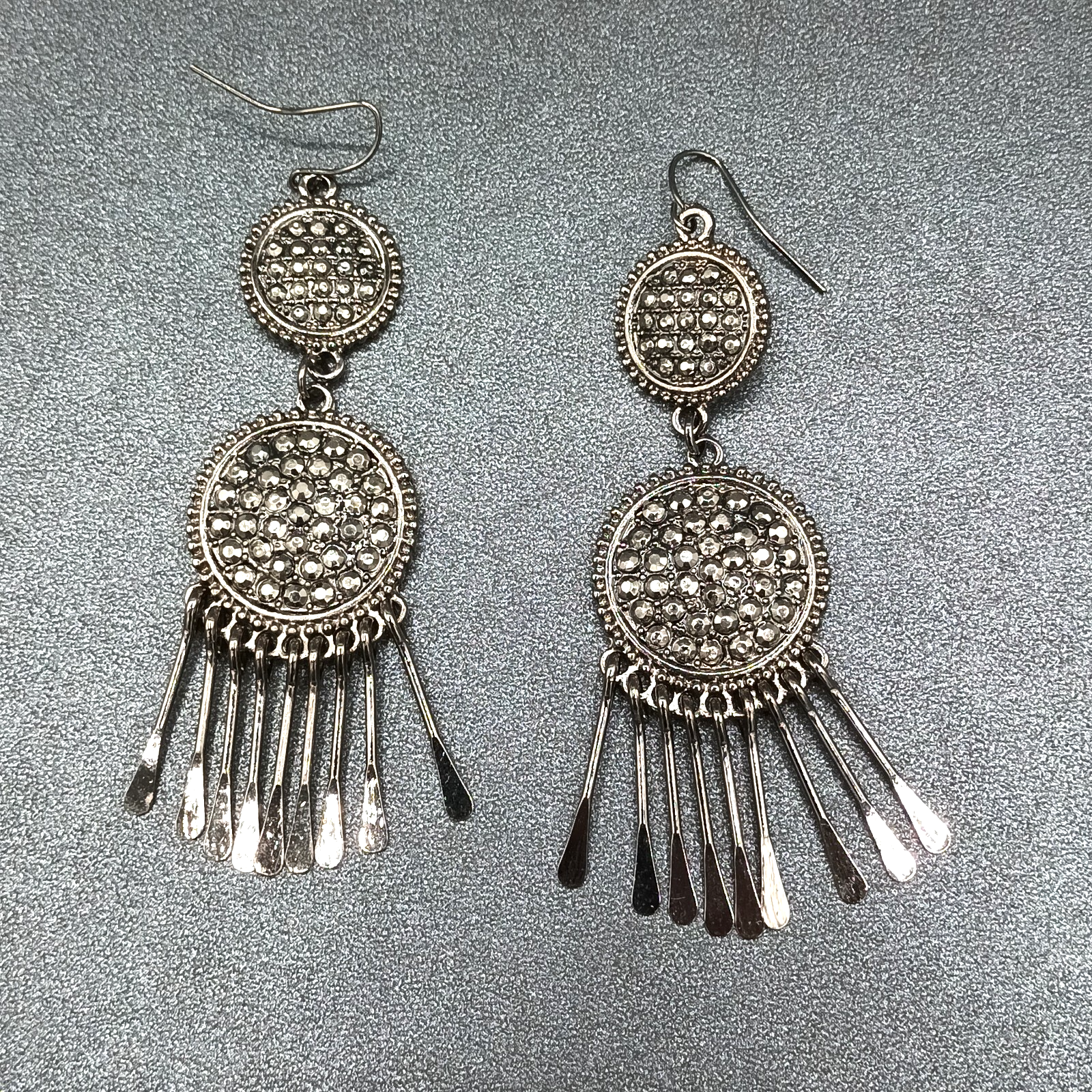 Pierced Earrings Black Metal Dangle Statement 3"