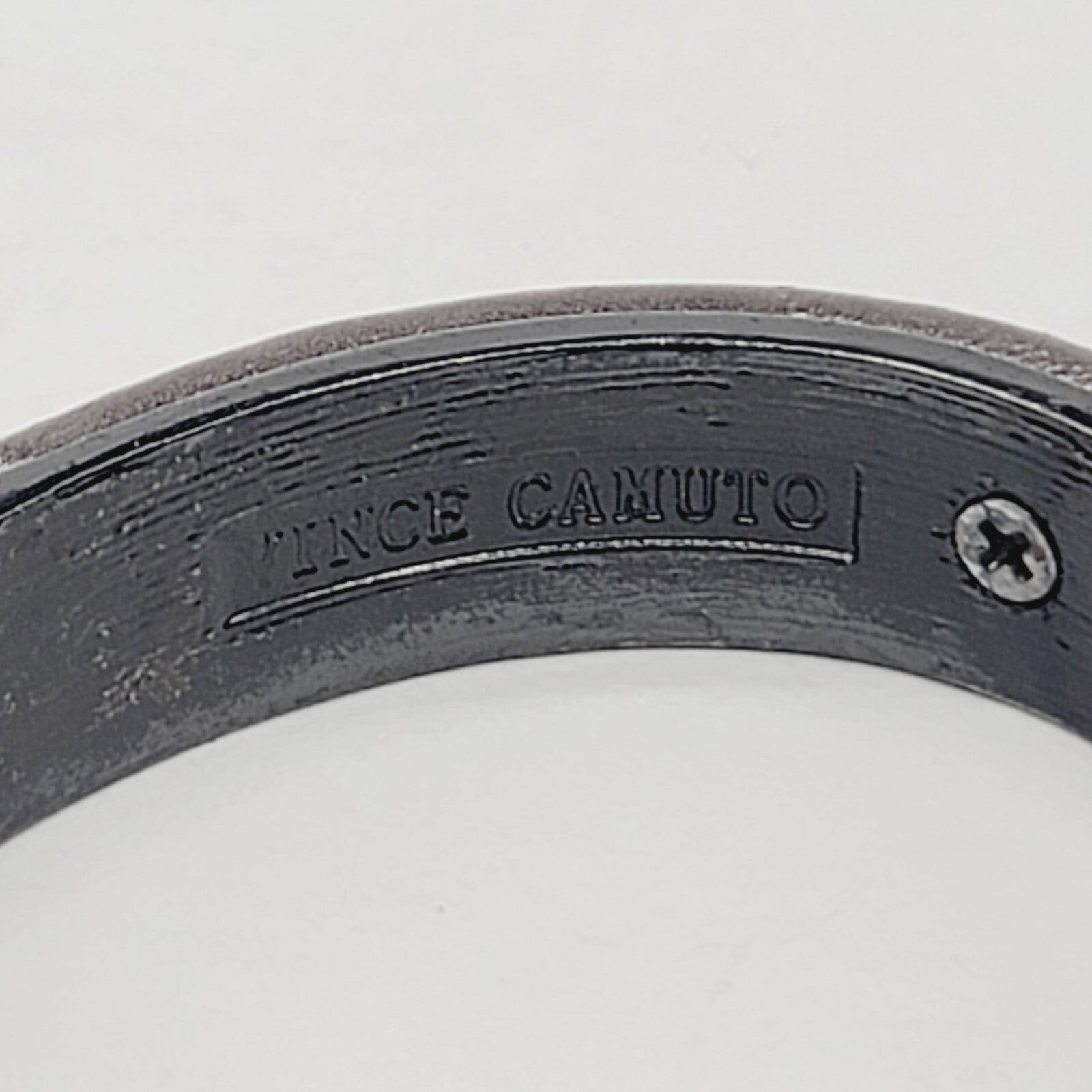 VINCE CAMUTO Hinged Bracelet Black Cabochon Leather 6.5"