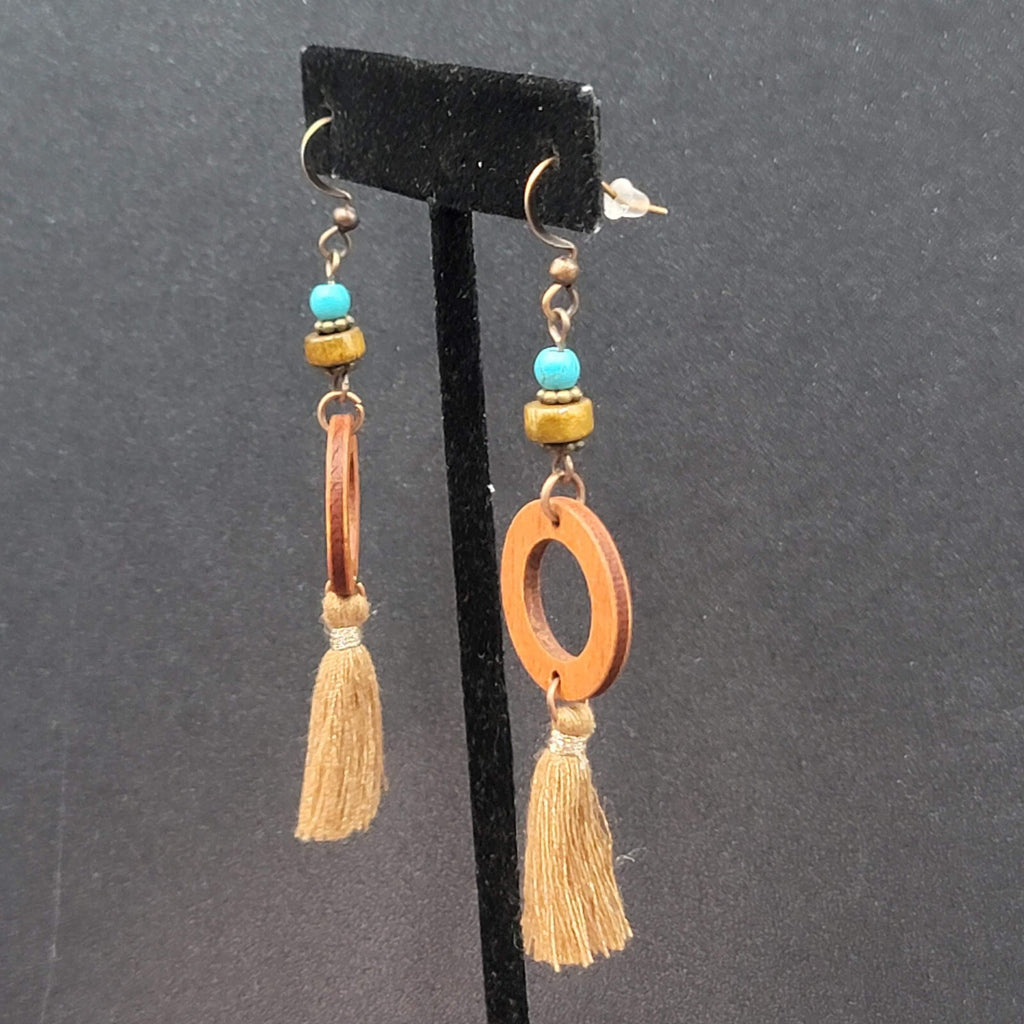 New Boho Pierced Earrings Wood Ring Beaded Gold String Tassel 2.5"