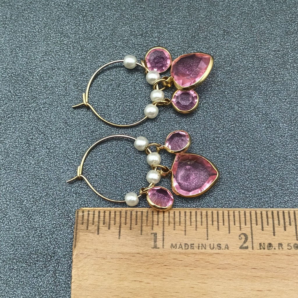 Pierced Earrings Gold tone Wire Faux Pearl Pink Faceted Acrylic Hoop 1 1/2"