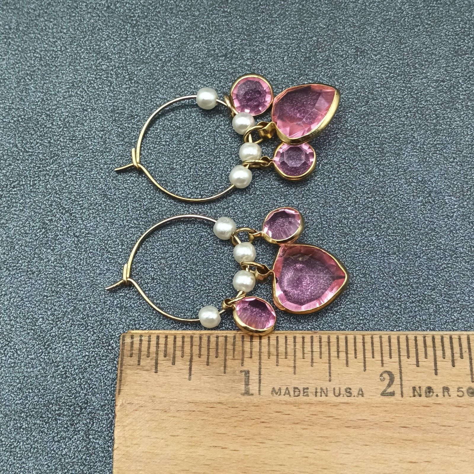 Pierced Earrings Gold tone Wire Faux Pearl Pink Faceted Acrylic Hoop 1 1/2"