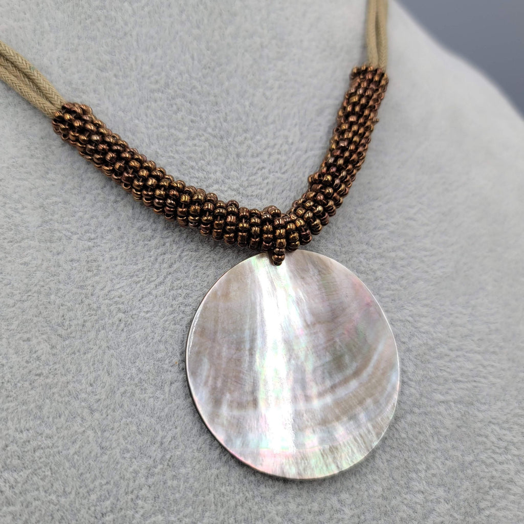 Green Cord Seed Bead Necklace Round Shell Pendant 14"-18"