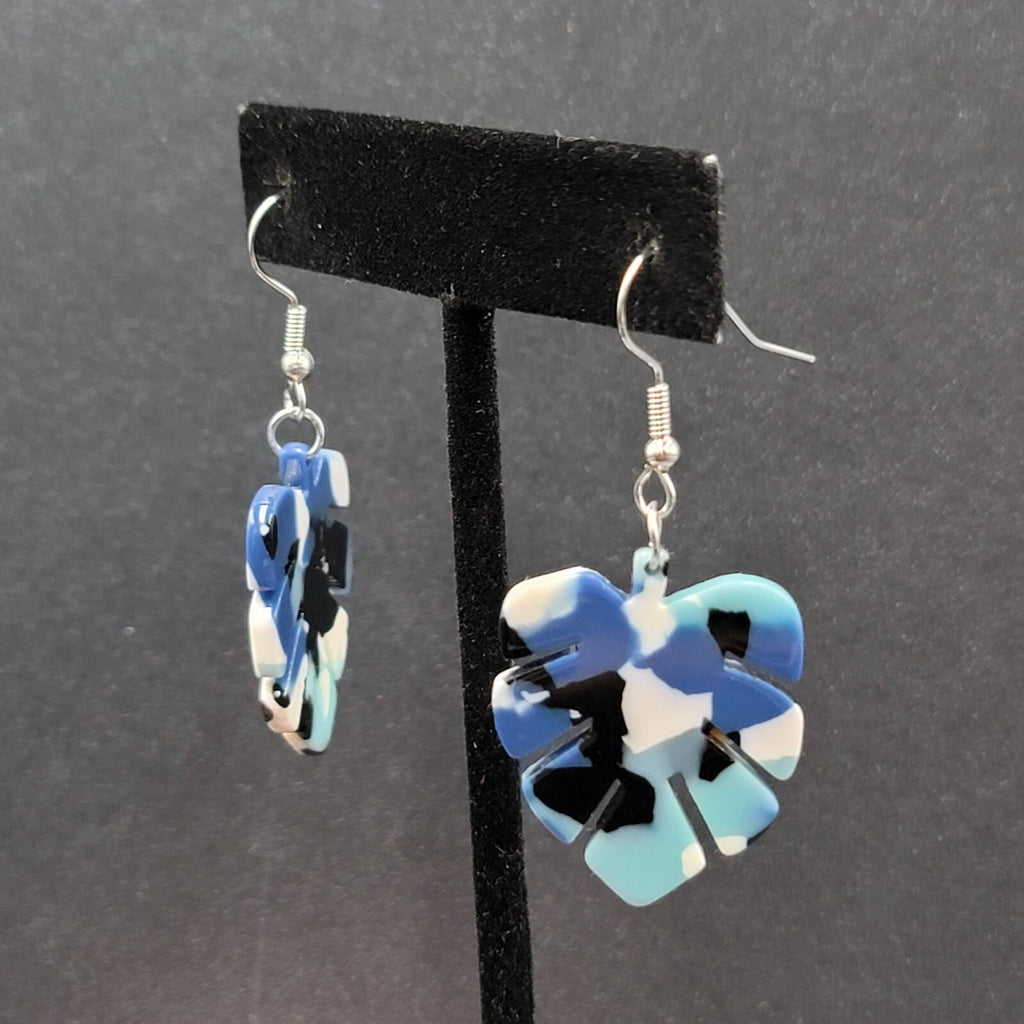 Pierced Earrings Blue White Black Resin Palm Leaf Dangle 1.25"