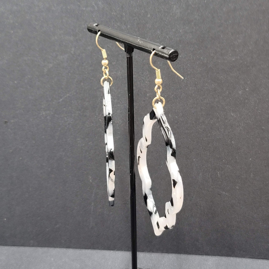 Pierced Earrings Black Gray Acrylic Open Statement Dangle 2.5"