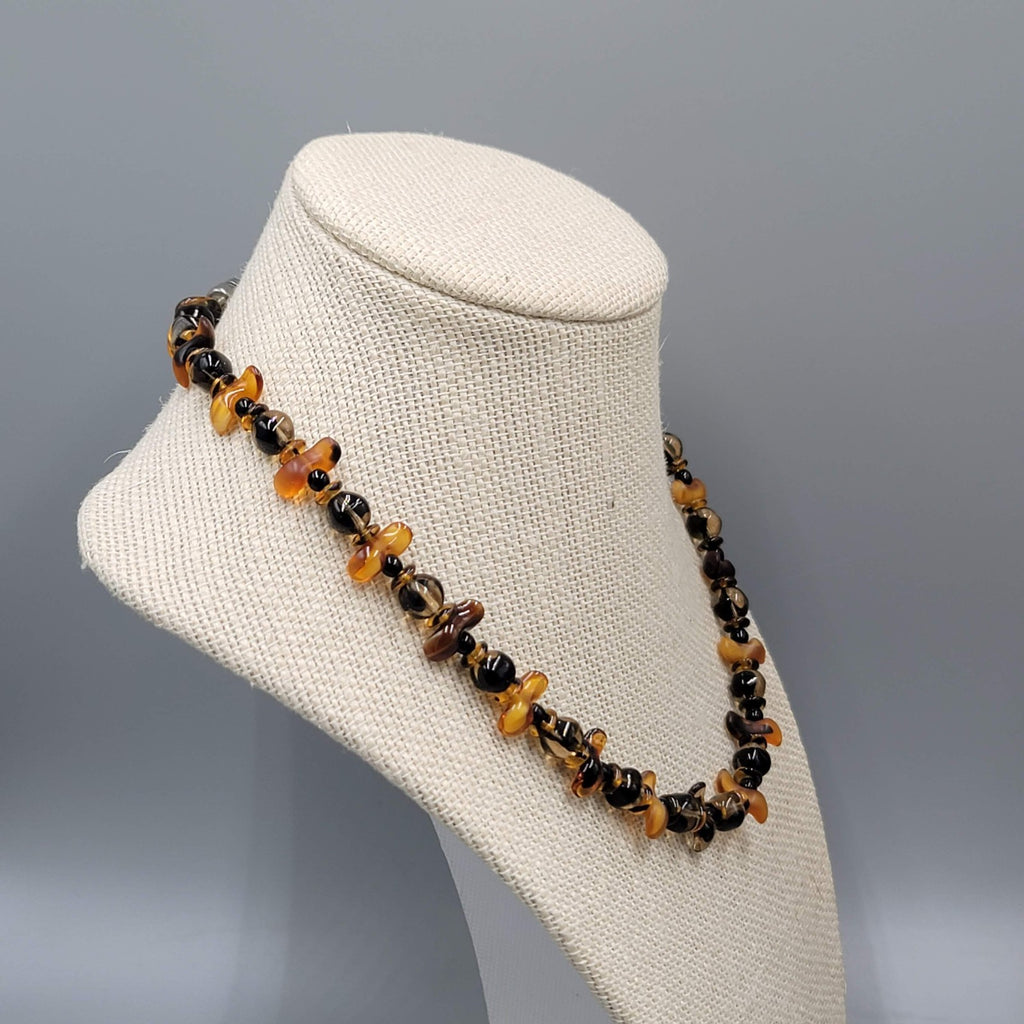 Varigated Brown Beaded Necklace Magnet Closure 17"